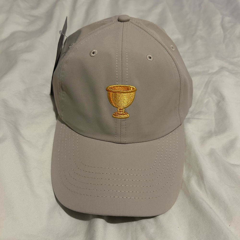 ROYAL MONTREAL GOLD CLUB PRESIDENTS CUP HAT